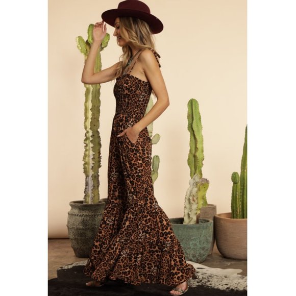 ✨ LAST ONE ✨ Leopard Print Jumpsuit - Picture 5 of 6